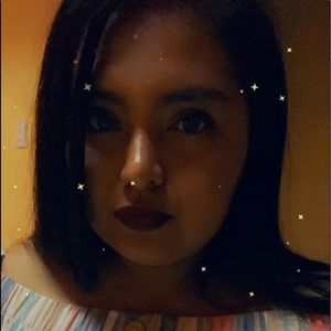 Meet your Posher, Gabriela